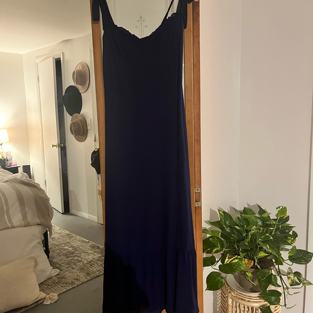 Reformation Dress - Picture 3 of 5